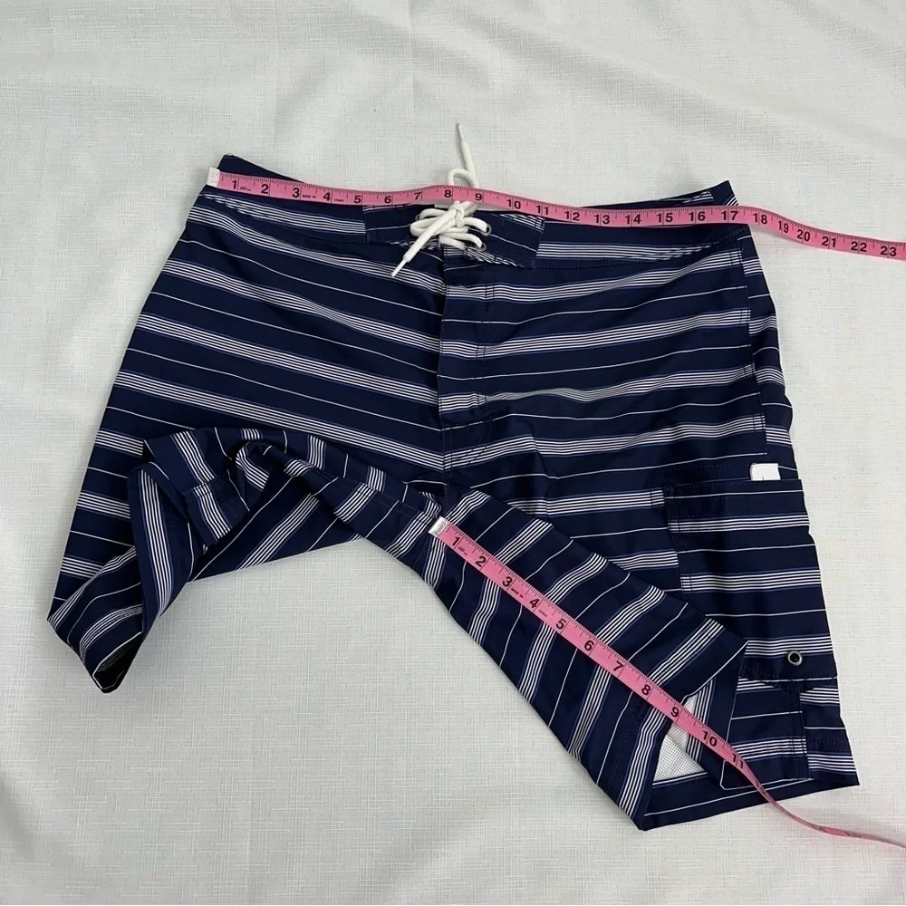J. Crew Factory Men's Size 33 Navy Blue Stripe 9